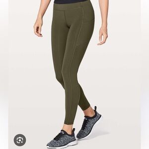Lululemon Speed Up Tight 31” inseam in Olive Green